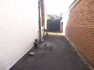 Photo 8- click for photo gallery